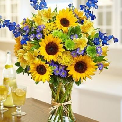 <div class="summary entry-summary">
<div class="woocommerce-product-details__short-description">
Send some sunshine with this bouquet full of fresh sunflowers, delphinium, alstroemeria, yarrow, monte casino and more!
</div>
</div>